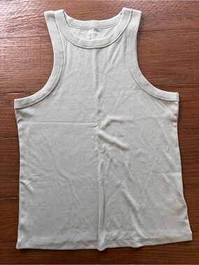 Old Navy Ribbed Crewneck Tank in Light Sage